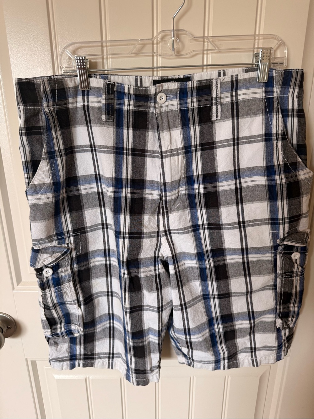 Beverly Hills Polo Club Plaid Cargo Shorts - Blue, Black & White